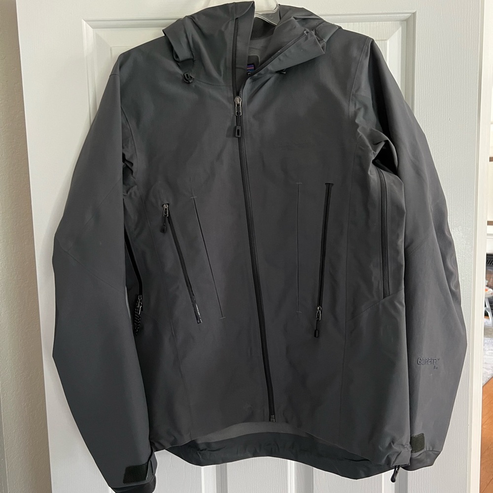 Patagonia Gortex Rain Jacket